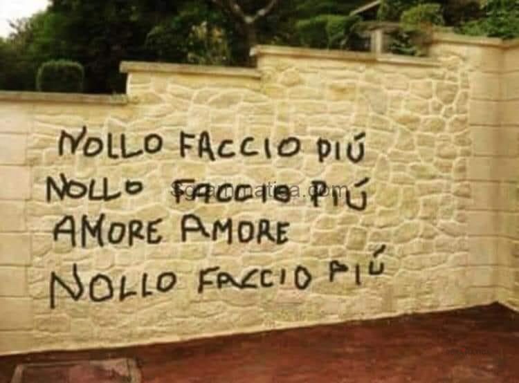 A me sembra tu lo stia facendo! 1 A me sembra tu lo stia facendo! 1